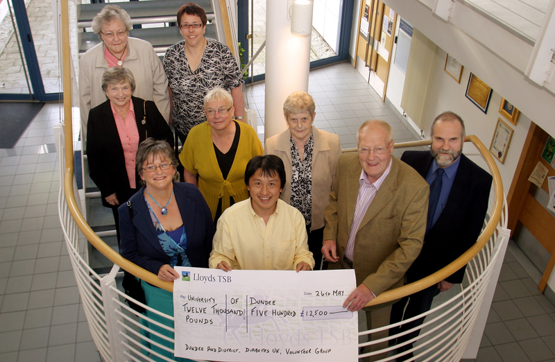 Diabetes Research in Dundee boosted by donation of£12,500 from Dundee and District Diabetes UK Volunteer Group