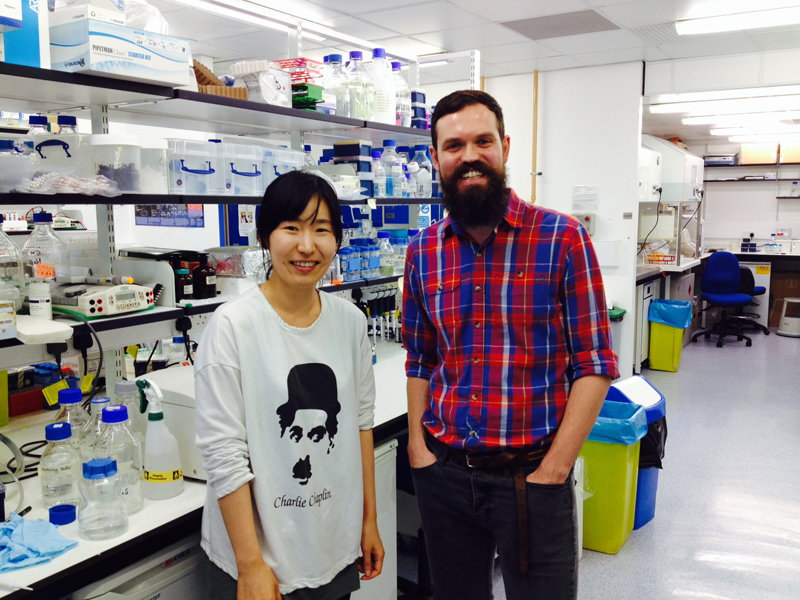 Findlay and Kulathu labs receive Tenovus Scotland Grants