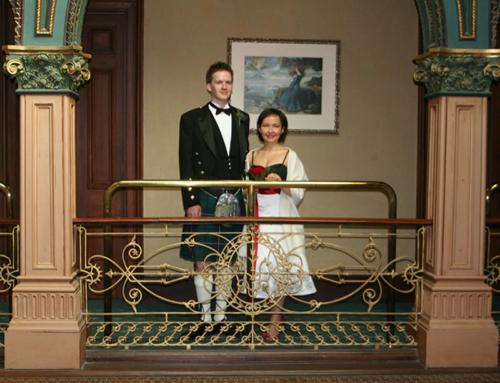 MRC-PPU postdocs marry