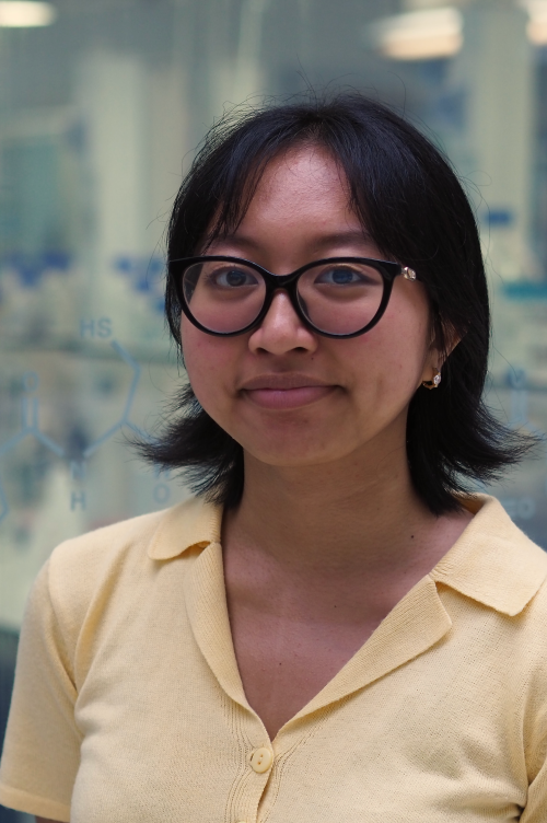 Gabriella Saksono 